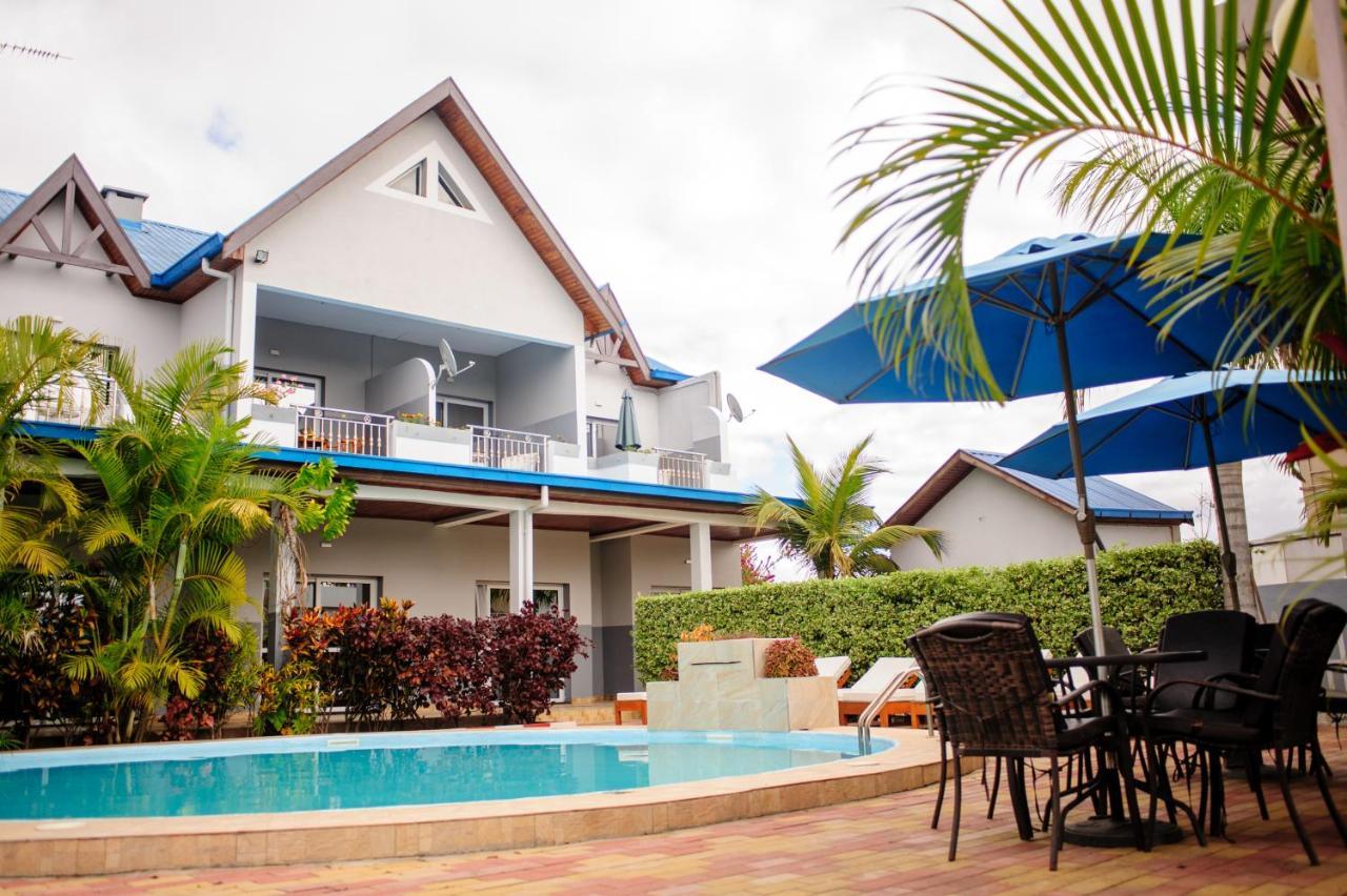 Hotel Sky Blue Mada Alasora Екстериор снимка