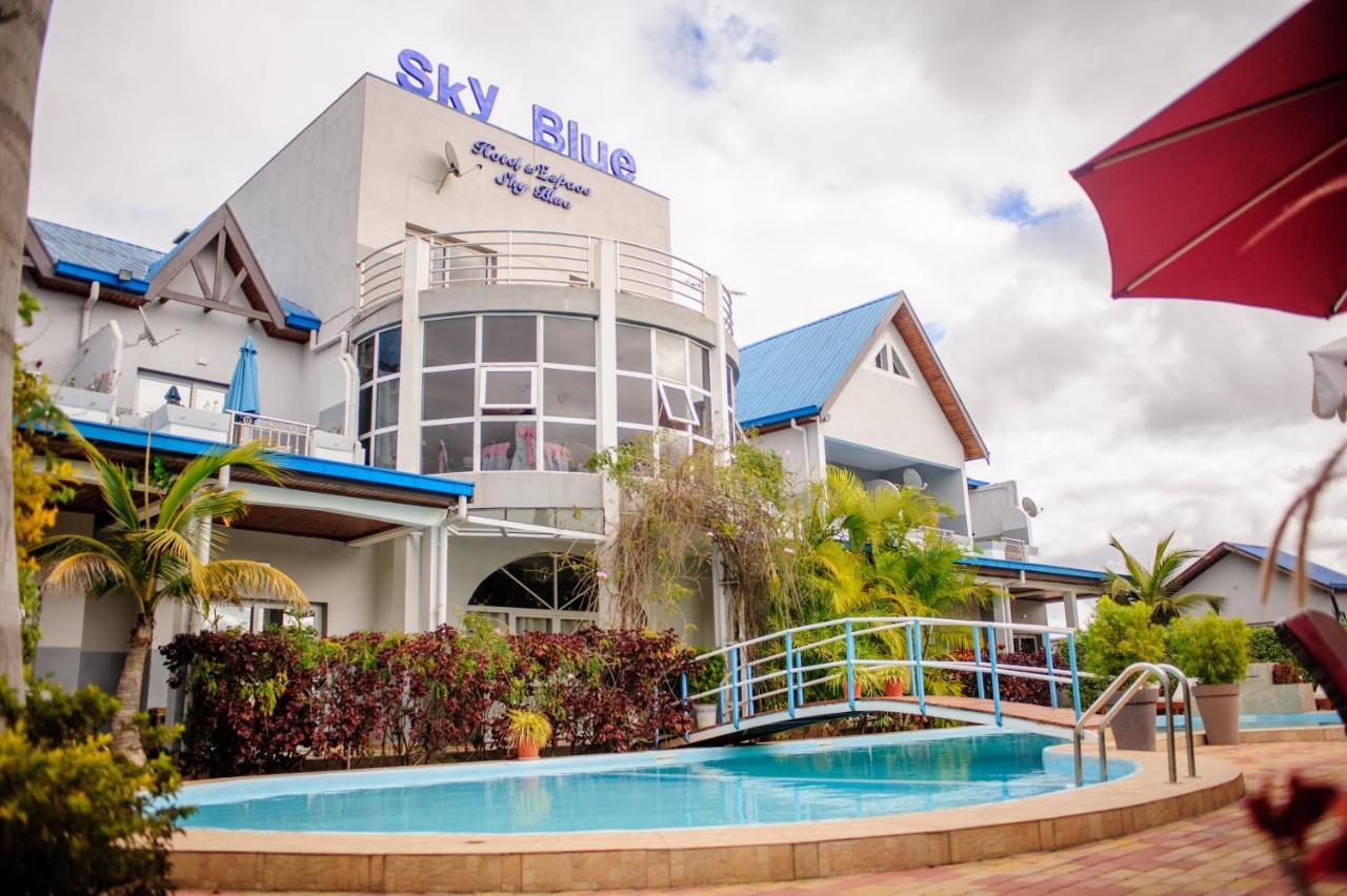 Hotel Sky Blue Mada Alasora Екстериор снимка