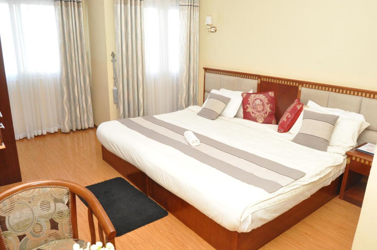 Hotel Sky Blue Mada Alasora Екстериор снимка