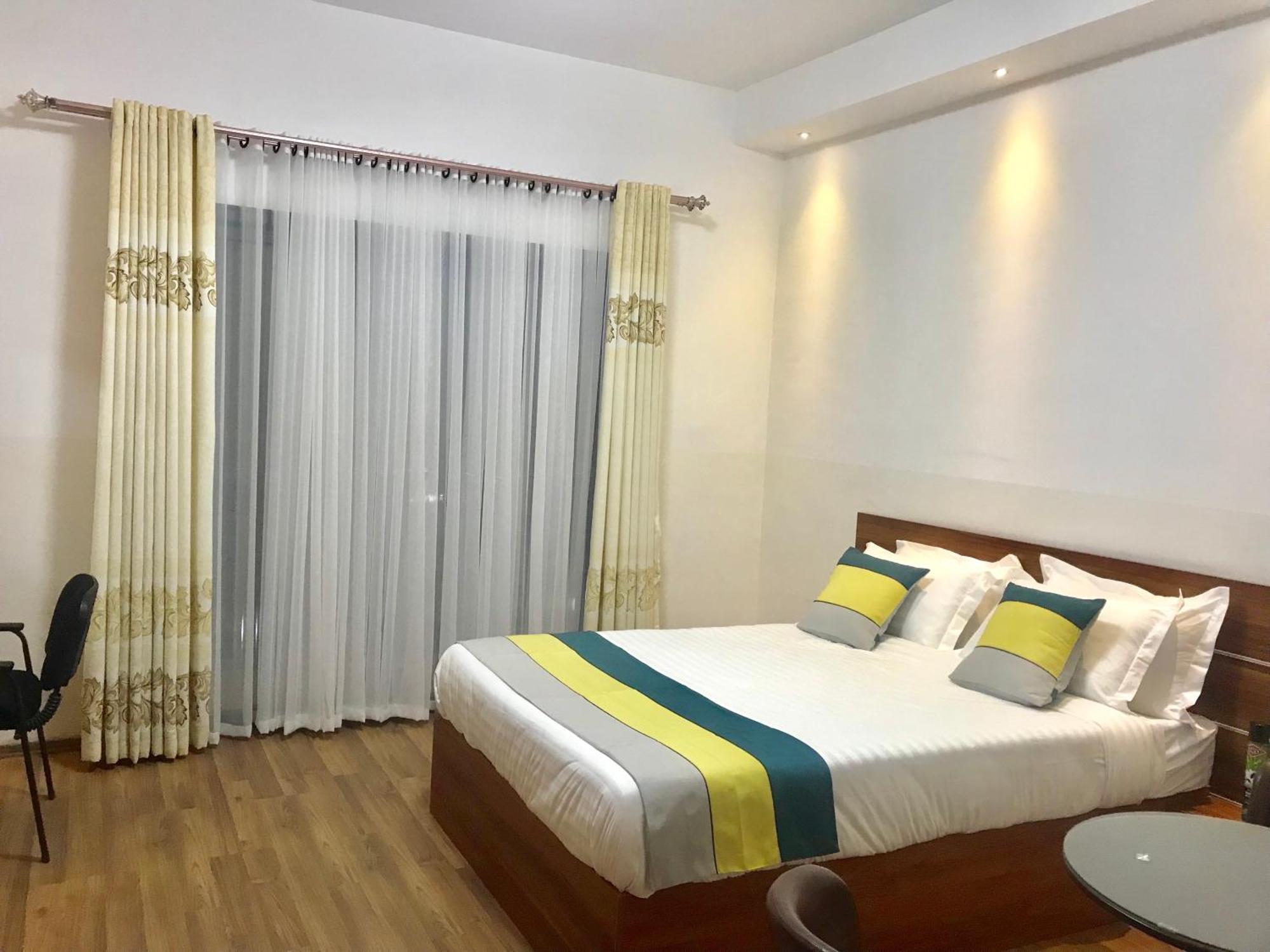 Hotel Sky Blue Mada Alasora Екстериор снимка